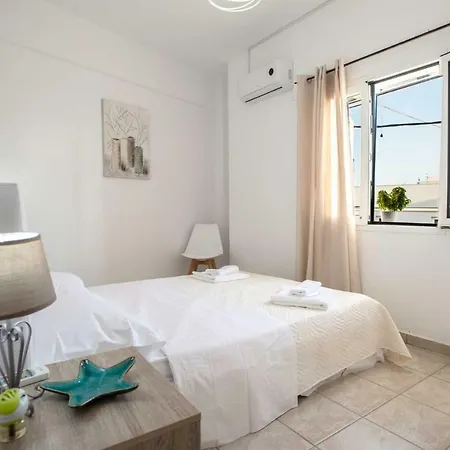 Seafront Apartment *